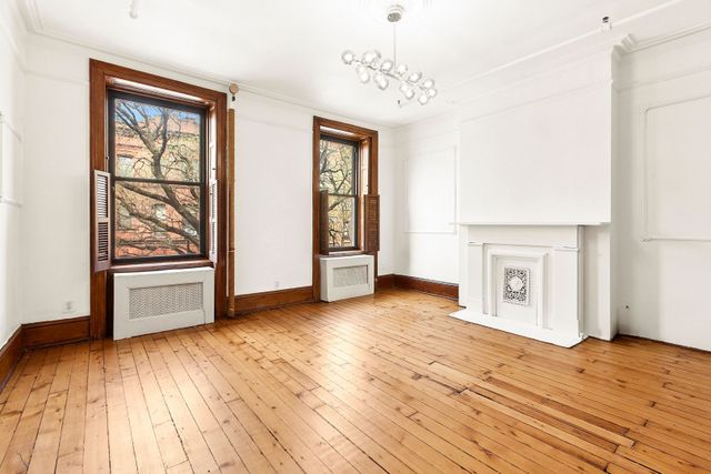 458 W 153rd Street, New York City, NY 10031
