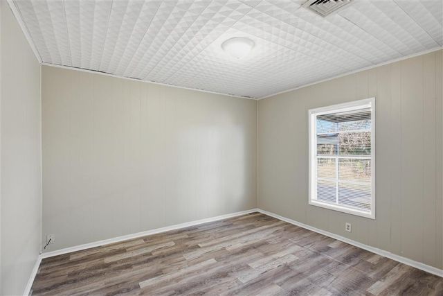 521 E Oak Lane, Lake Charles, LA 70605