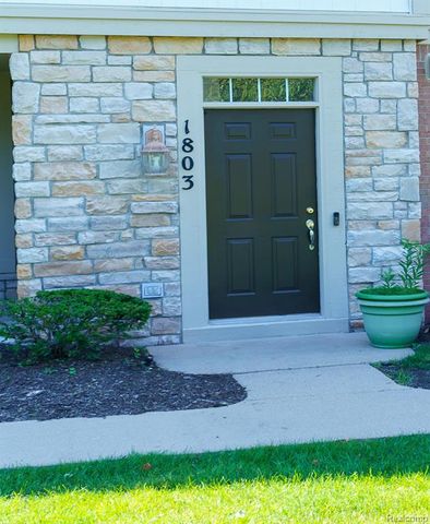 1803 Pinecroft Drive, Canton, MI 48188