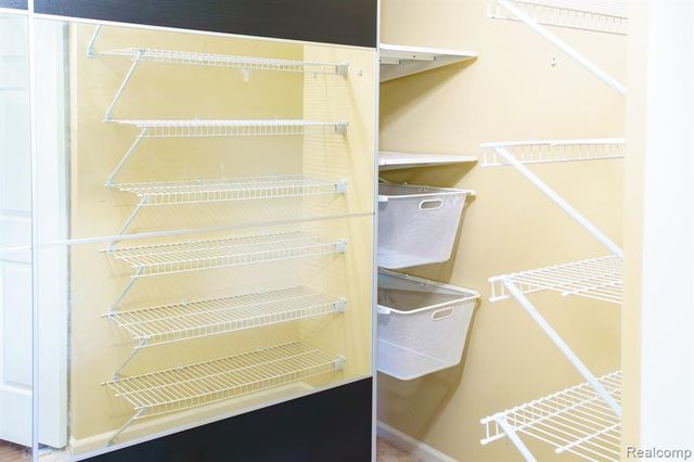 1803 Pinecroft Drive, Canton, MI 48188