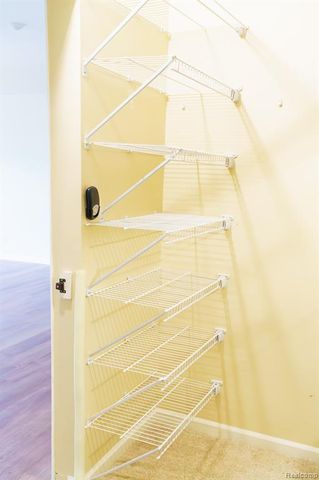 1803 Pinecroft Drive, Canton, MI 48188