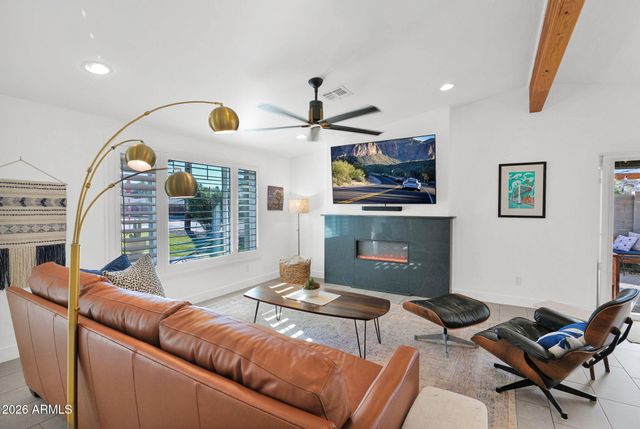 6702 N 13TH Street, Phoenix, AZ 85014