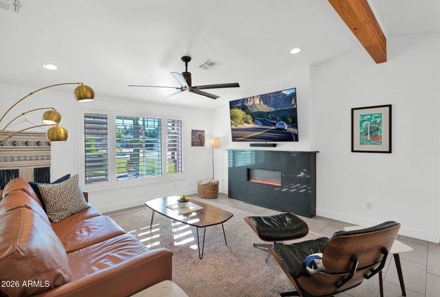 6702 N 13TH Street, Phoenix, AZ 85014