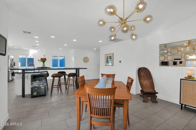 6702 N 13TH Street, Phoenix, AZ 85014