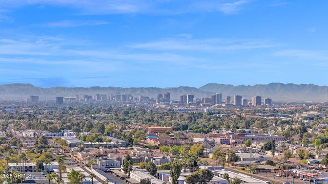 6702 N 13TH Street, Phoenix, AZ 85014