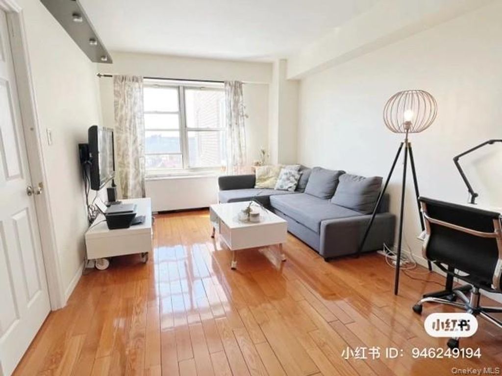 10740 Queens Boulevard 15K, Forest Hills, NY 11375