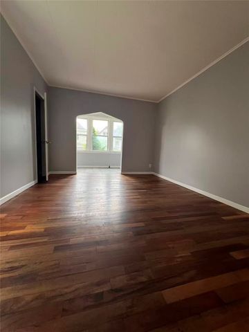 743 Taylor Ave, Avalon, PA 15202