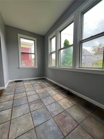743 Taylor Ave, Avalon, PA 15202