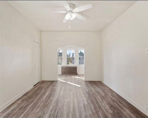 743 Taylor Ave, Avalon, PA 15202