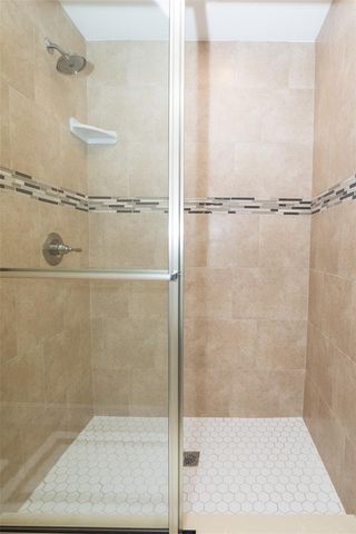 915 E PALMETTO STREET, Lakeland, FL 33801