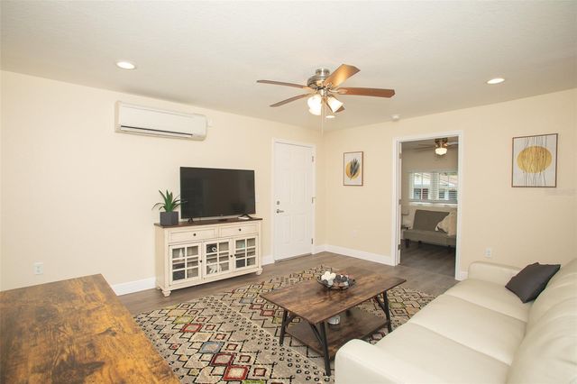 915 E PALMETTO STREET, Lakeland, FL 33801