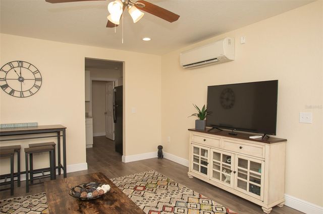 915 E PALMETTO STREET, Lakeland, FL 33801