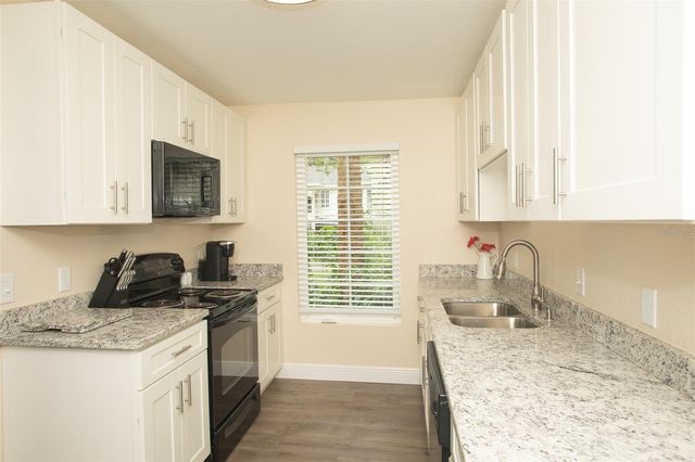 915 E PALMETTO STREET, Lakeland, FL 33801