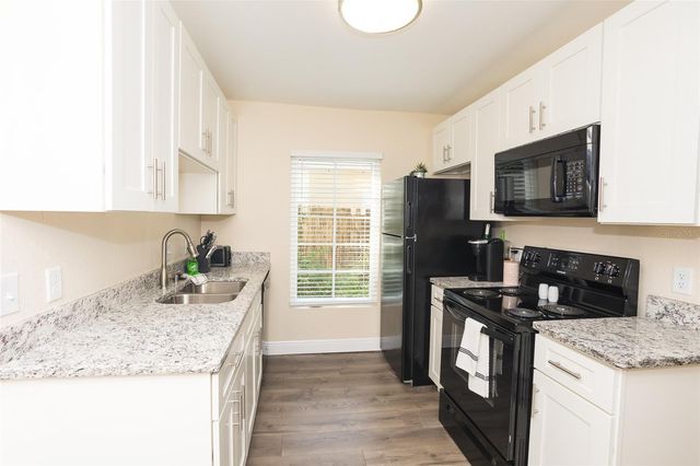 915 E PALMETTO STREET, Lakeland, FL 33801
