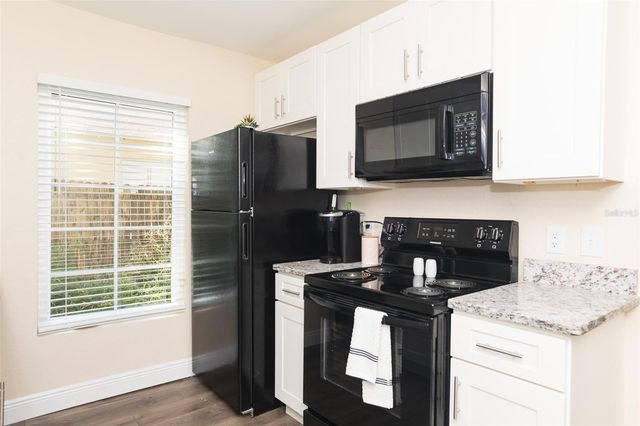915 E PALMETTO STREET, Lakeland, FL 33801