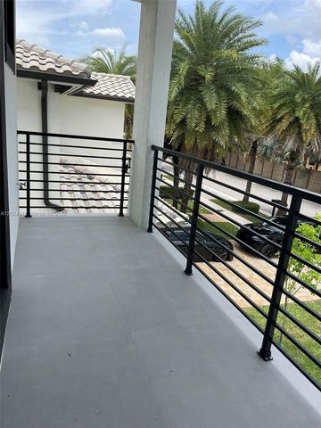 14442 SW 14th Street, Miami, FL 33184