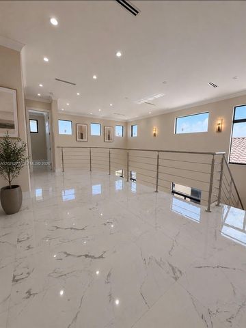 14442 SW 14th Street, Miami, FL 33184