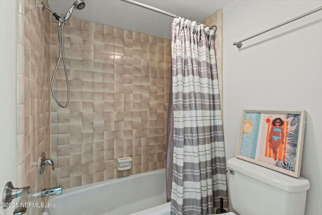 2219 GORDEN Avenue, Jacksonville Beach, FL 32250