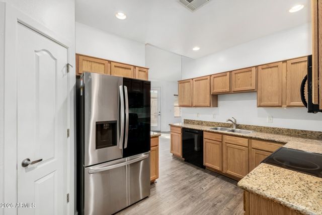 2565 E SOUTHERN Avenue 24, Mesa, AZ 85204