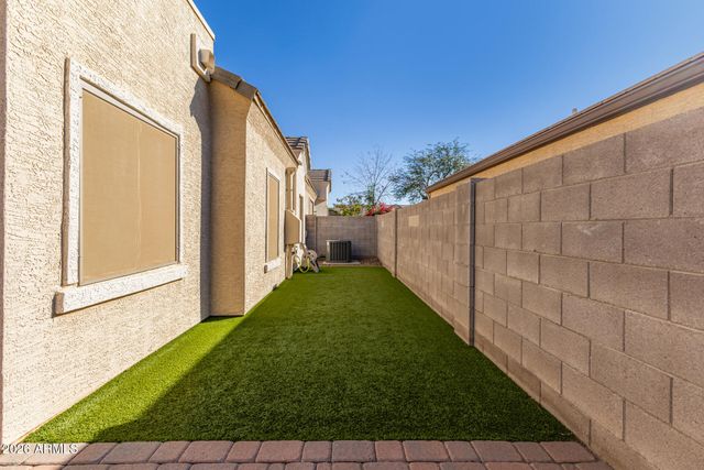 2565 E SOUTHERN Avenue 24, Mesa, AZ 85204