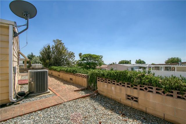 10333 Overland, Cherry Valley, CA 92223