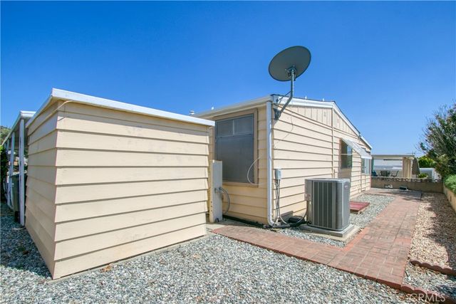 10333 Overland, Cherry Valley, CA 92223