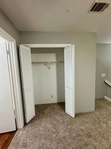 1305 W VILLA MARIA Road W C-107, Bryan, TX 77801