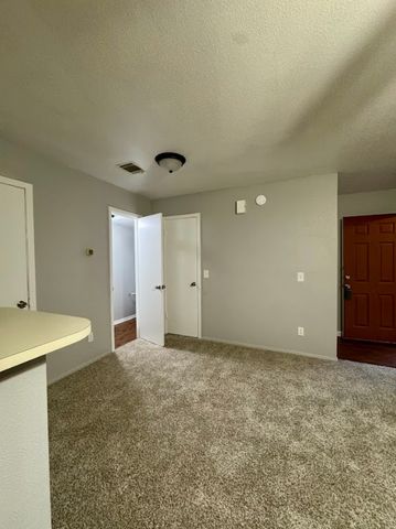 1305 W VILLA MARIA Road W C-107, Bryan, TX 77801