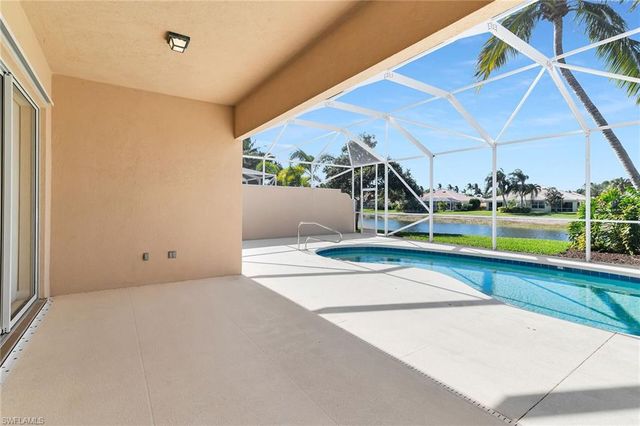 7025 Leopardi CT, Naples, FL 34114