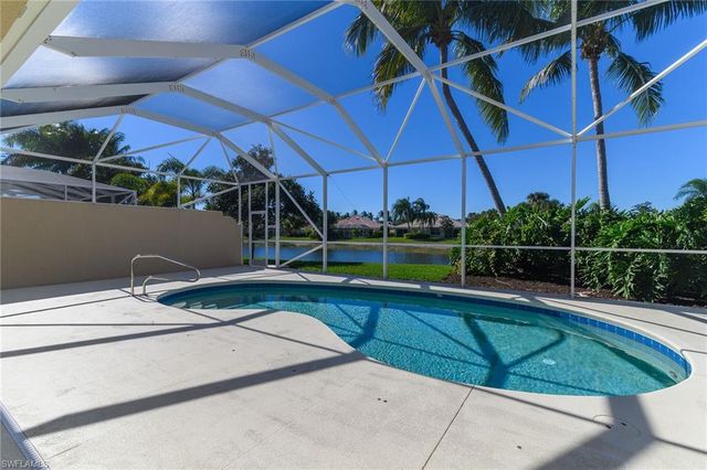7025 Leopardi CT, Naples, FL 34114