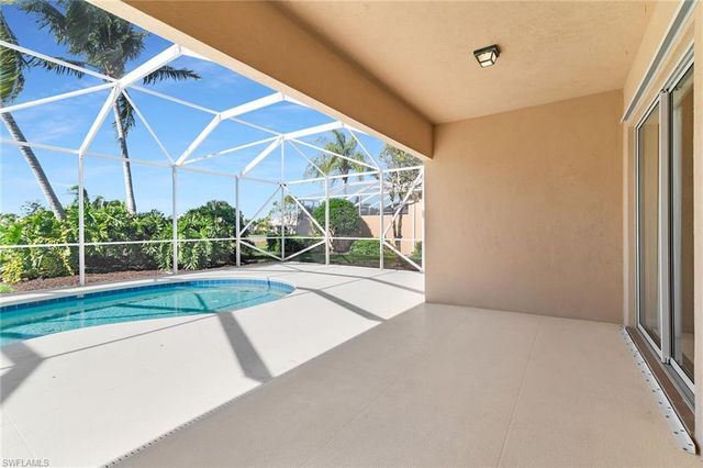 7025 Leopardi CT, Naples, FL 34114
