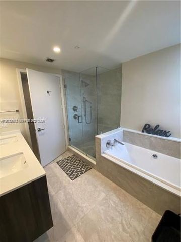 488 NE 18th Street 800, Miami, FL 33132