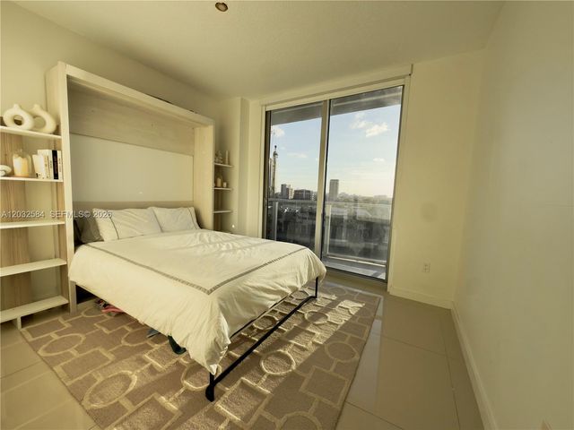 488 NE 18th Street 800, Miami, FL 33132