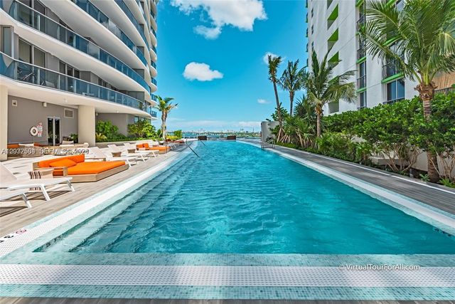 488 NE 18th Street 800, Miami, FL 33132
