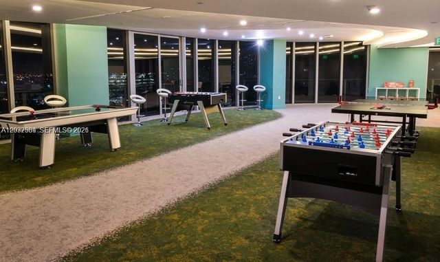 488 NE 18th Street 800, Miami, FL 33132