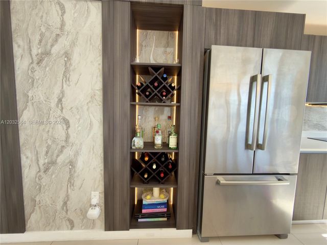 488 NE 18th Street 800, Miami, FL 33132