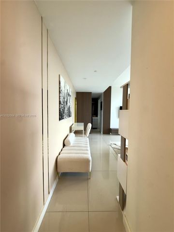 488 NE 18th Street 800, Miami, FL 33132