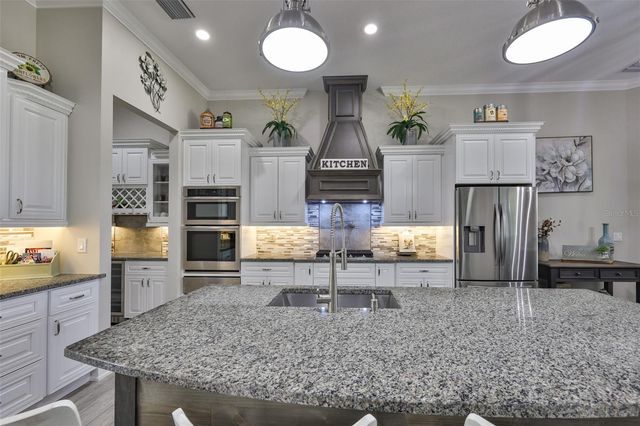 3108 MIDWAY ROAD, Plant City, FL 33565