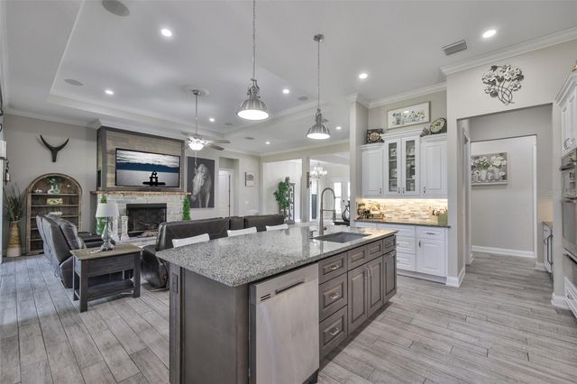 3108 MIDWAY ROAD, Plant City, FL 33565