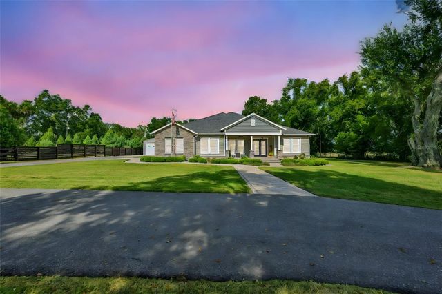 3108 MIDWAY ROAD, Plant City, FL 33565