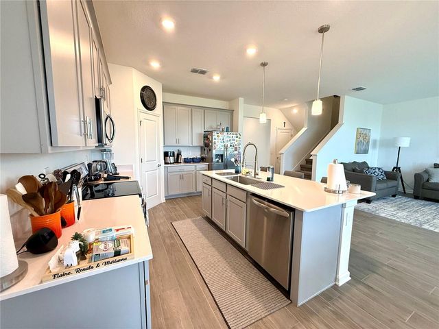2970 ARMSTRONG AVENUE, Clermont, FL 34714