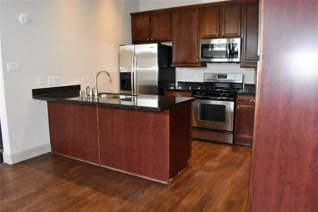 2922 Leeland Street, Houston, TX 77003