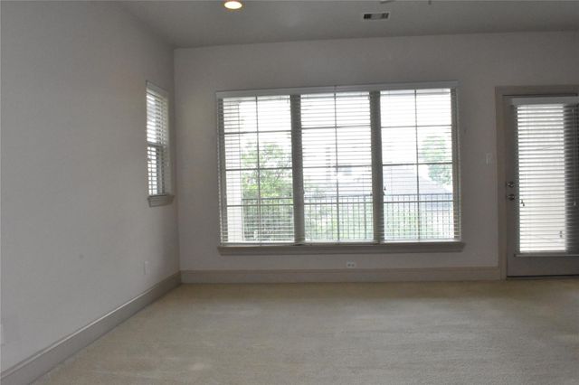 2922 Leeland Street, Houston, TX 77003