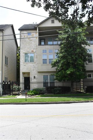 2922 Leeland Street, Houston, TX 77003