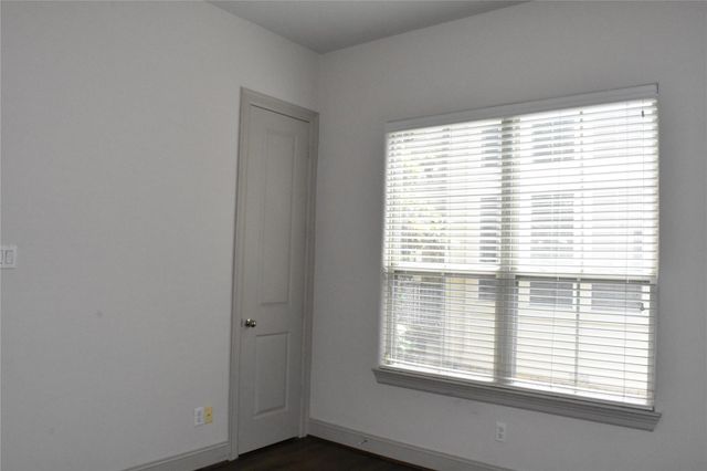 2922 Leeland Street, Houston, TX 77003