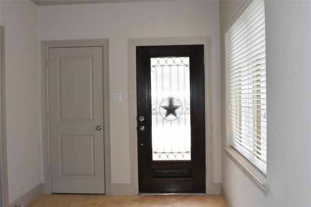 2922 Leeland Street, Houston, TX 77003