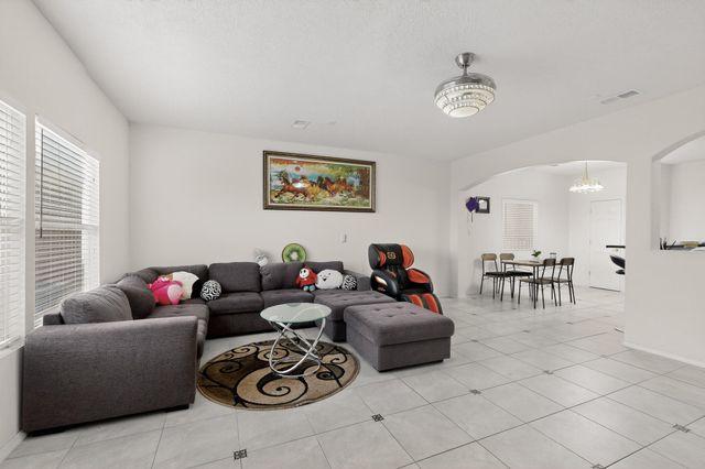 1940 Black Gold Street SE, Albuquerque, NM 87123