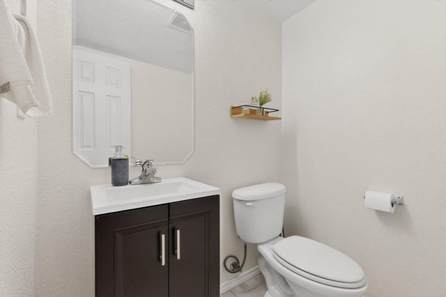 1940 Black Gold Street SE, Albuquerque, NM 87123