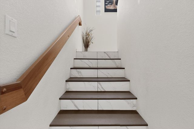 1940 Black Gold Street SE, Albuquerque, NM 87123