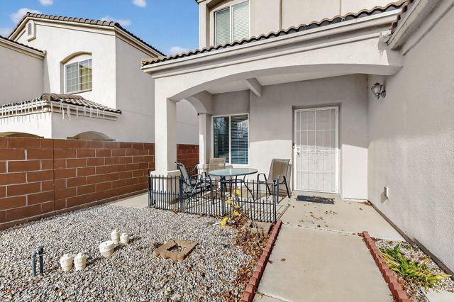 1940 Black Gold Street SE, Albuquerque, NM 87123
